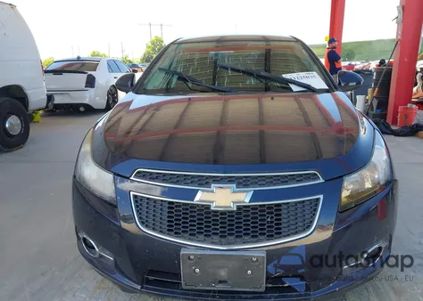 2014 Chevrolet Cruze 1Lt Auto из США, поврежденный, VIN 1G1PC5SB0E7441913